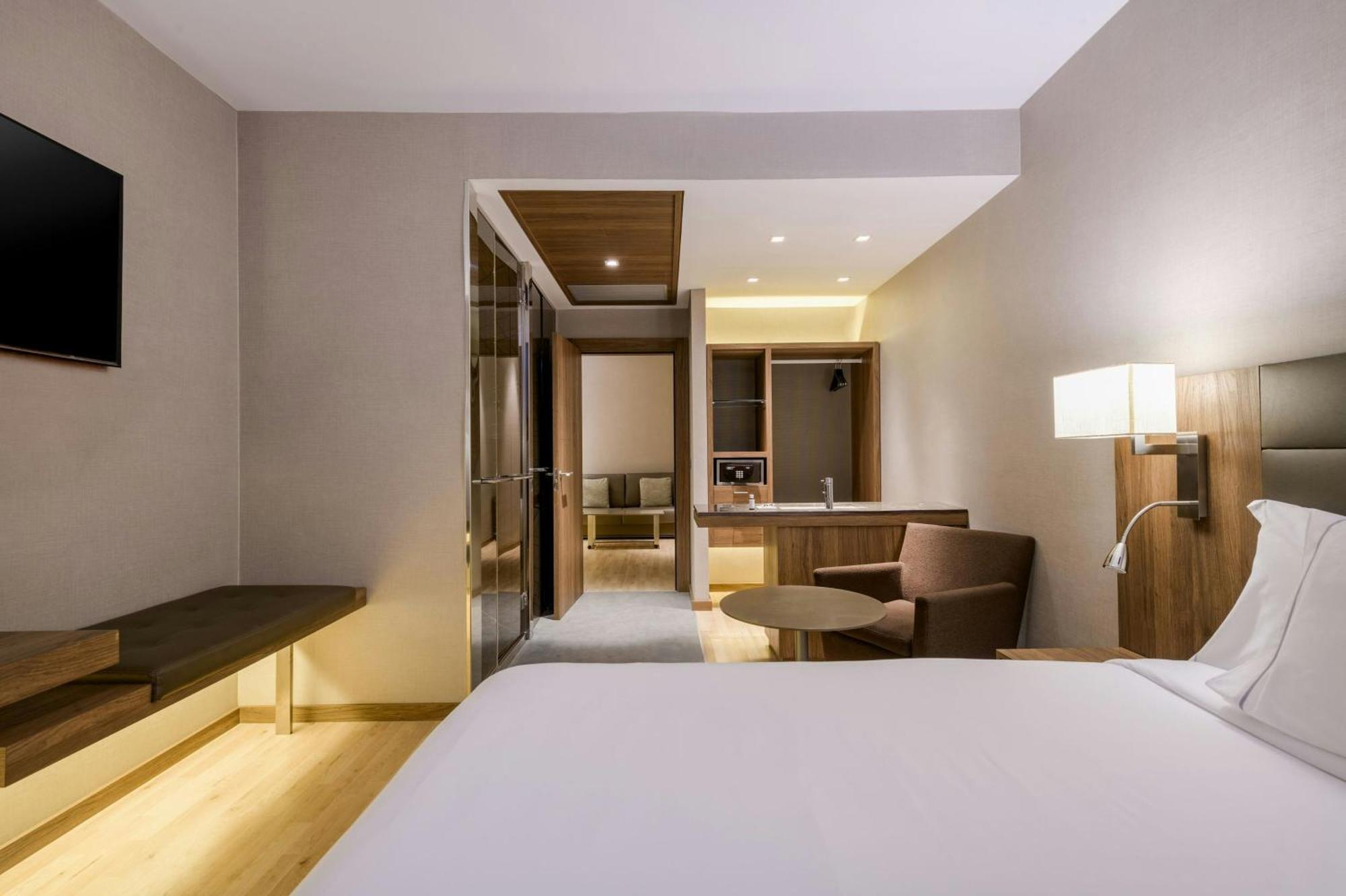 Ac Hotel La Finca By Marriott Pozuelo de Alarcón Buitenkant foto