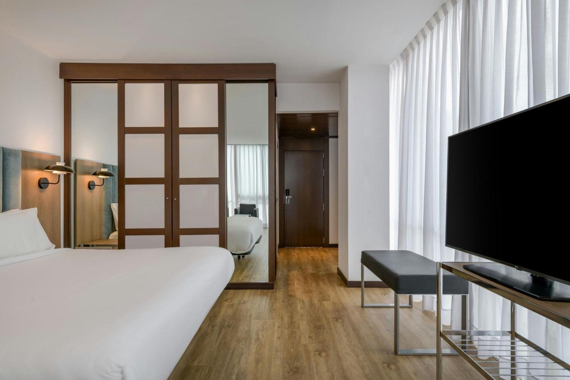 Ac Hotel La Finca By Marriott Pozuelo de Alarcón Buitenkant foto