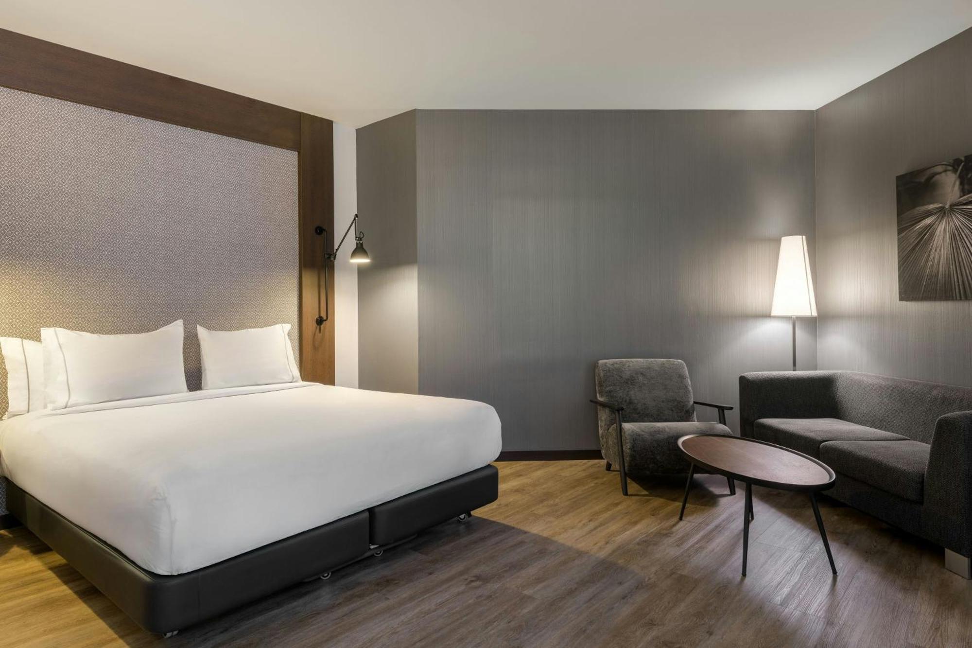Ac Hotel La Finca By Marriott Pozuelo de Alarcón Buitenkant foto
